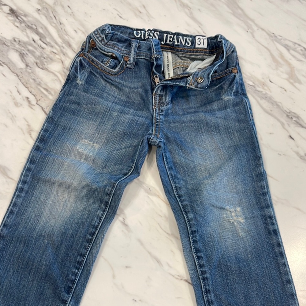 Guess Blue Straight Jeans Classic Style